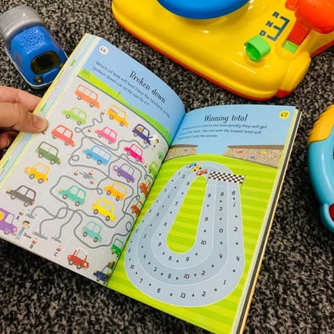 Book: 100 Things to Do on a Car Trip (Usborne)